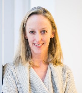 Karen Perreault headshot